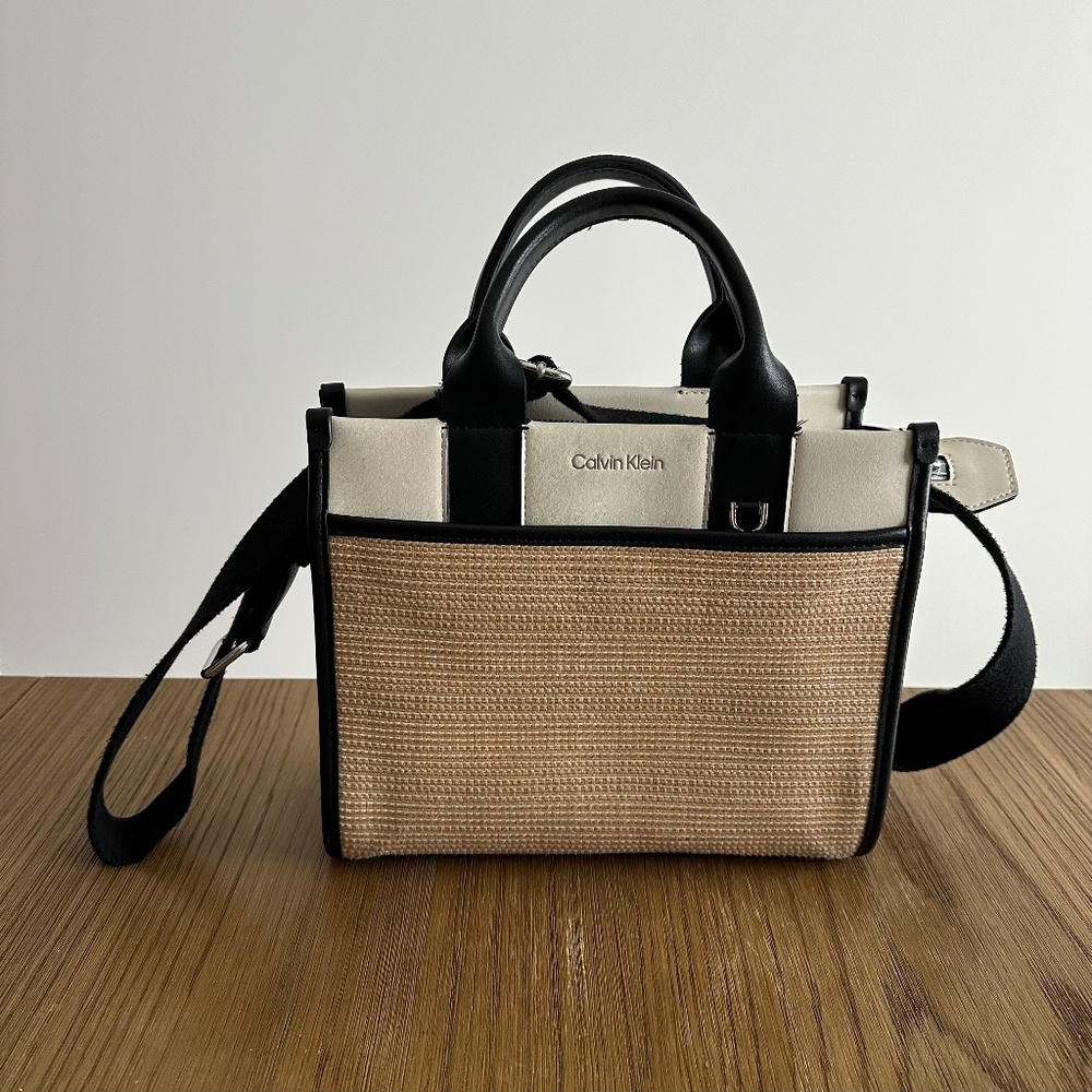 Calvin Klein Handbag Ivory/straw/black
